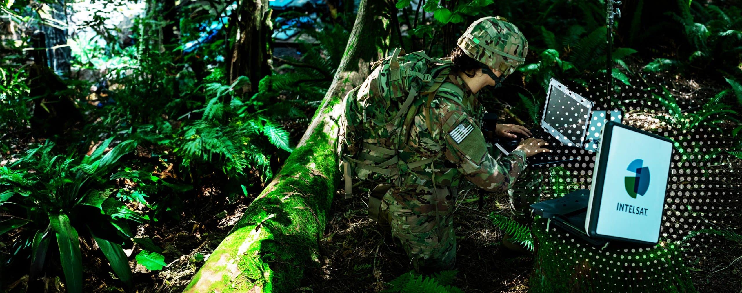 soldiers using satellite internet